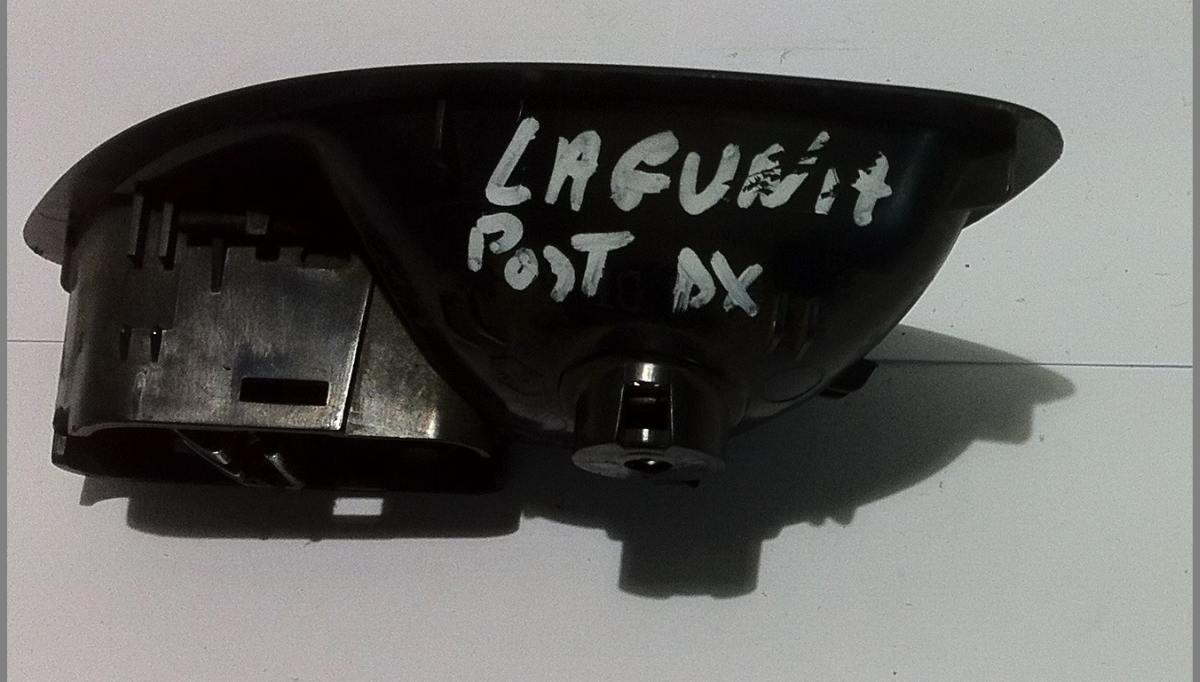 8200000723- MANIGLIA  POST DX RENAULT LAGUNA 2001 <br />