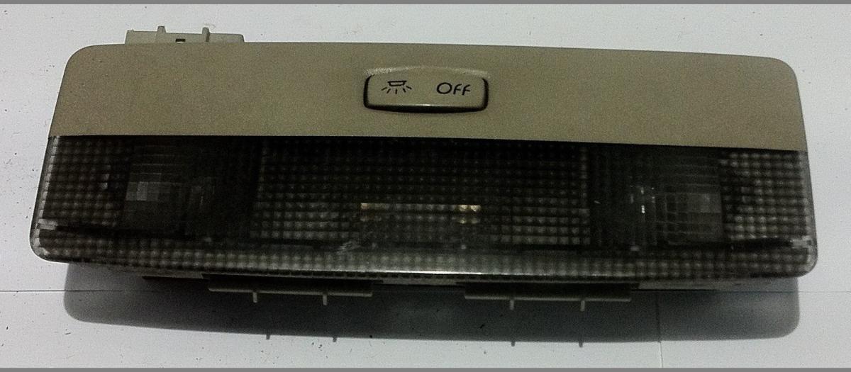 8200003038 PLAFONIERA LUCE ABITACOLO RENAULT LAGUNA 2001 <br />