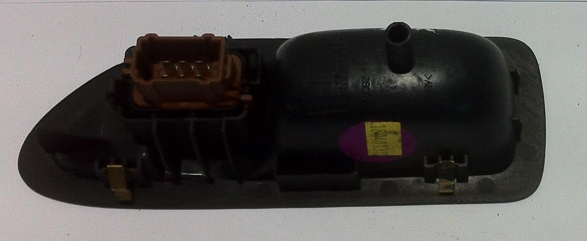 7700417487- ALZA CRISTALLO  POST SX RENAULT LAGUNA 2001 <br /><br />