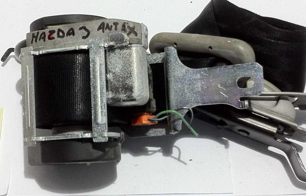 BR5S57L30A02 CINTURA  ANTERIORE DX MAZDA 3 1600D <br />