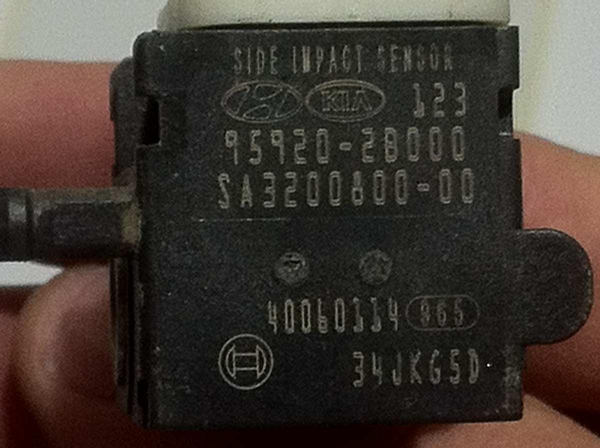 9592028000 SENSORE AIRBAG HYUNDAI SANTA FE <br />