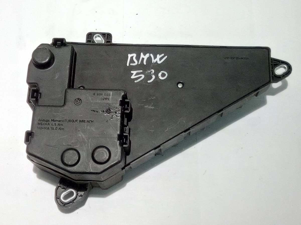 690658806 PORTA FUSIBILE BMW 530 2005  <br />