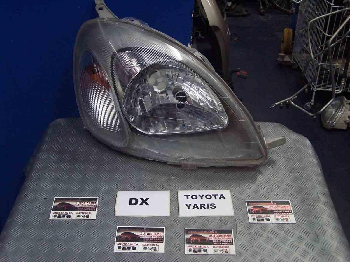 Toyota yaris dal 1999 al 2005 faro dx