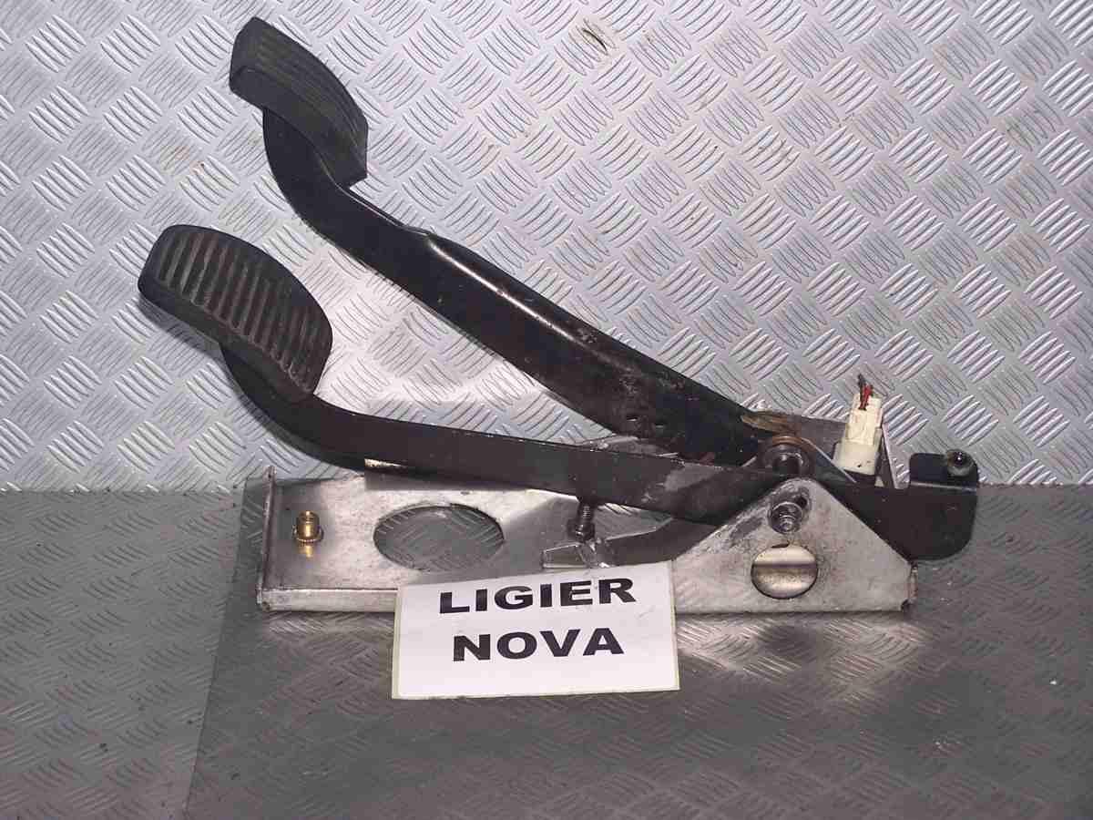 Ligier nova 50 dal 1999 al 2004 pedaliera