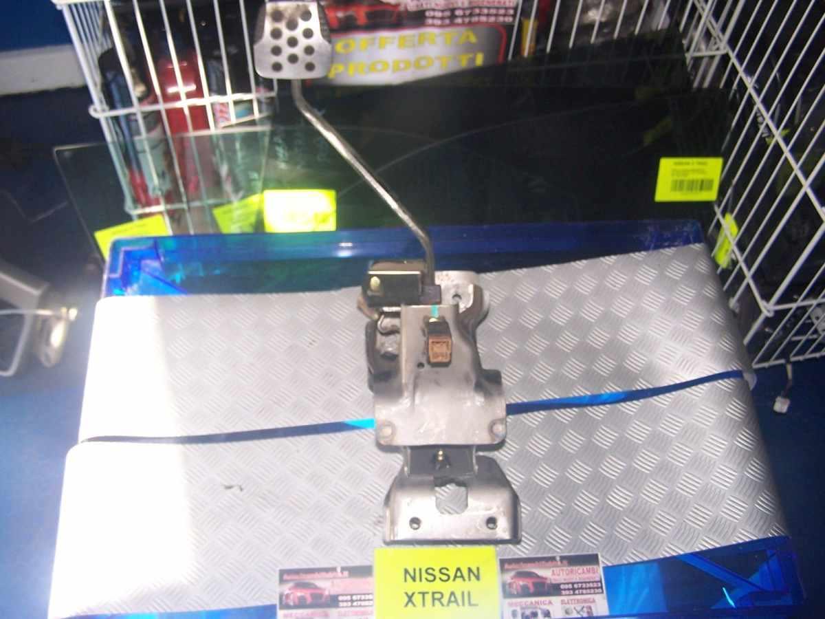 Nissan x-trail dal 2001 al 2006 pedaliera
