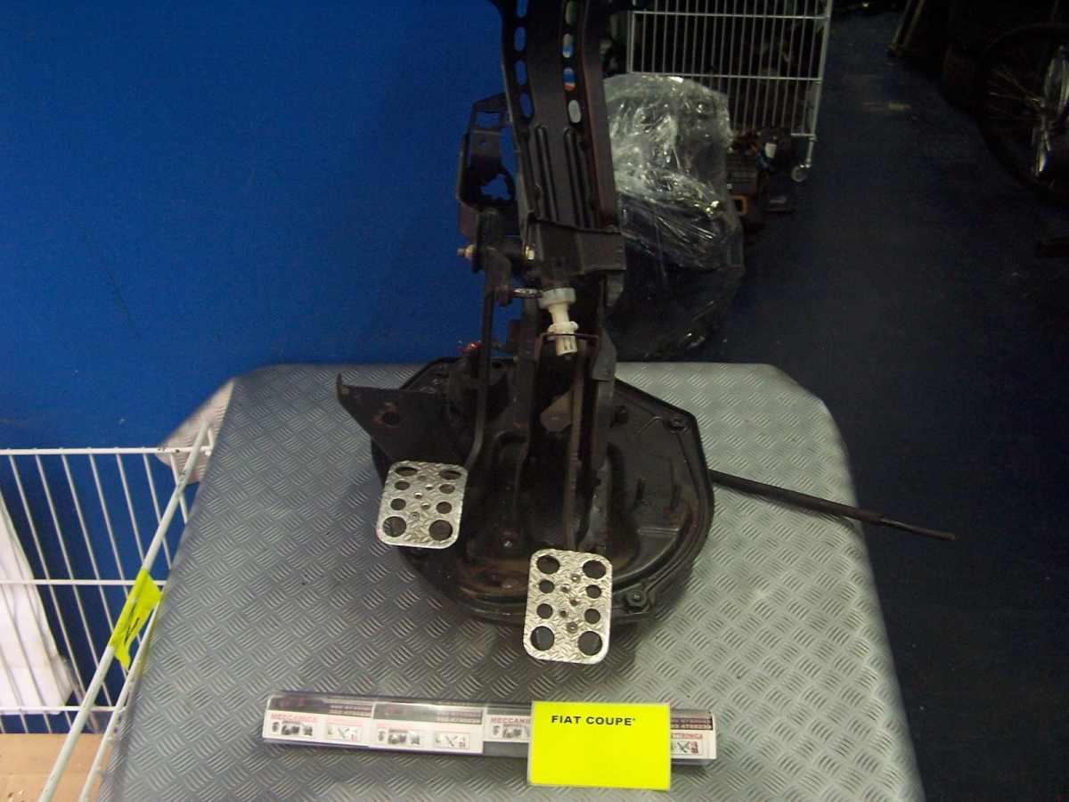 Fiat coupe' dal 1994 al 2000 pedaliera