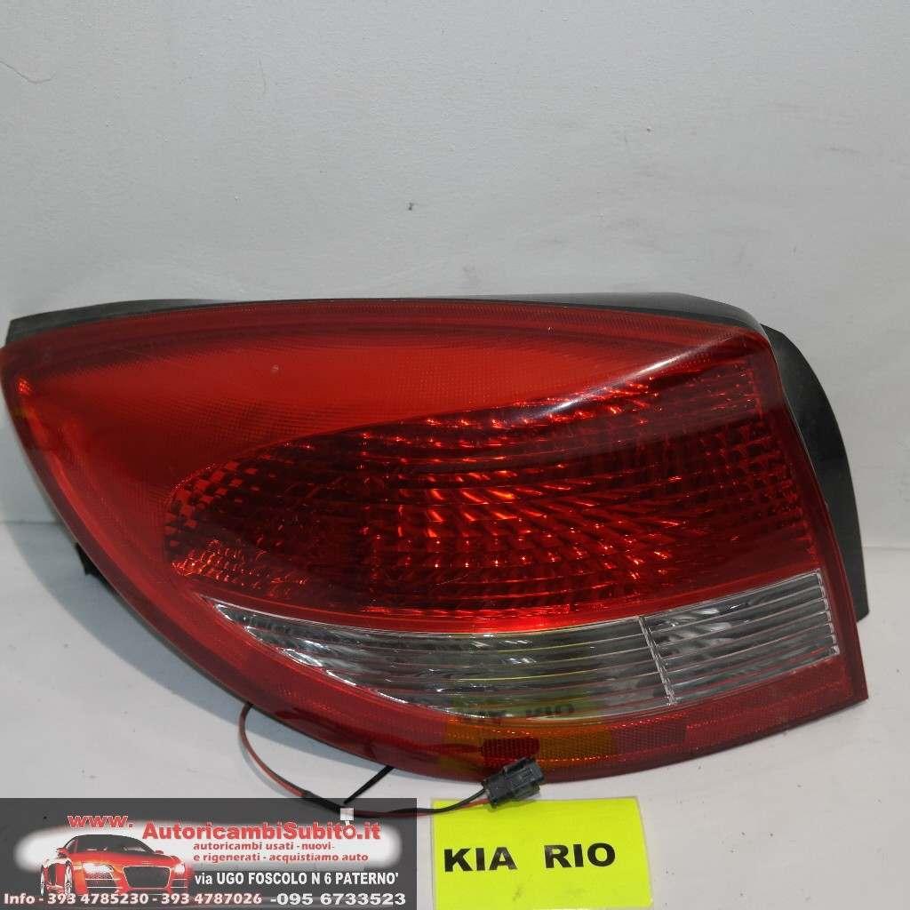 Kia rio dal 2000 al 2006 fanale posteriore sx