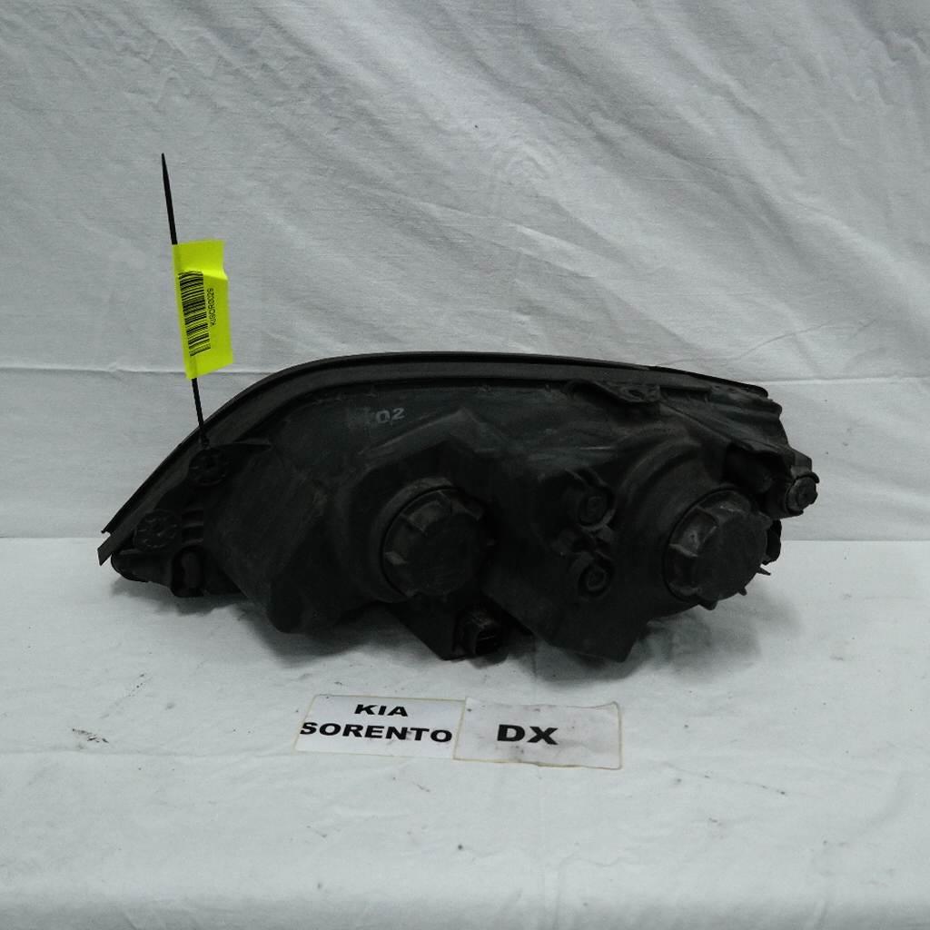 Kia sorento dal 2002 al 2009 faro dx
