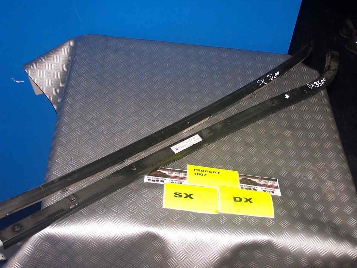 Peugeot 1007 dal 2004 al 2012 binari porte dx /