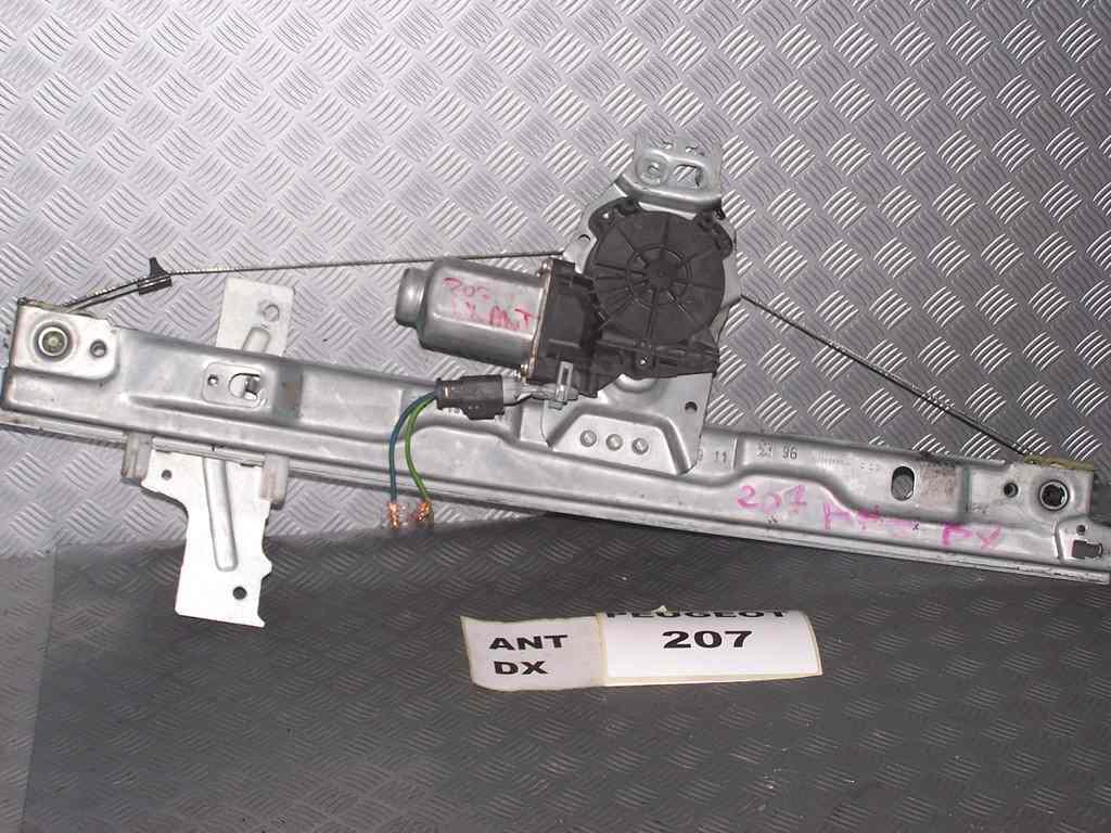 Peugeot 207 dal 2006 al 2015 alzavetro elettrico anteriore dx