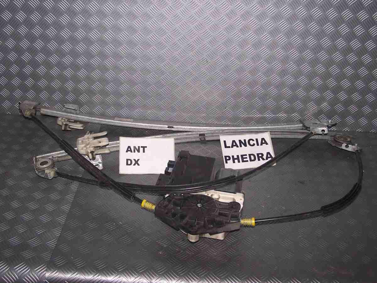 Lancia phedra dal 2002 al 2010 alzavetro elettrico anteriore dx