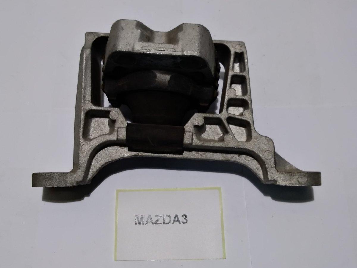 B32T39060  SUPPORTO MOTORE MAZDA 3 <br />