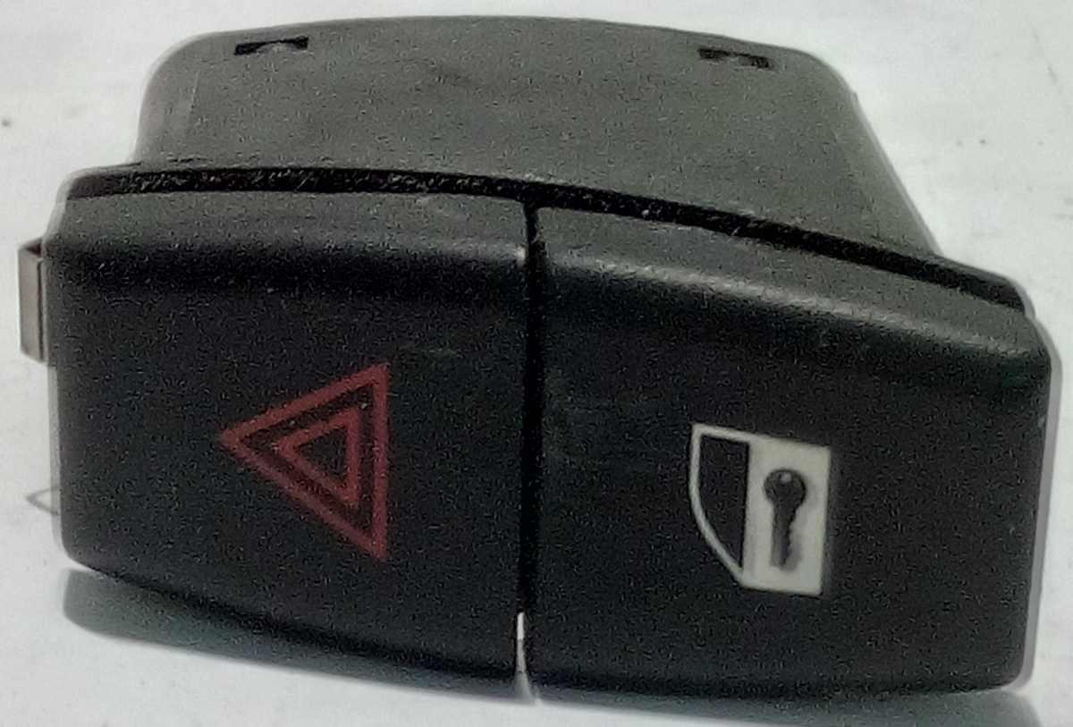 549519500 PULSANTE QUATTRO FRECCIE  BMW530 E60  <br />