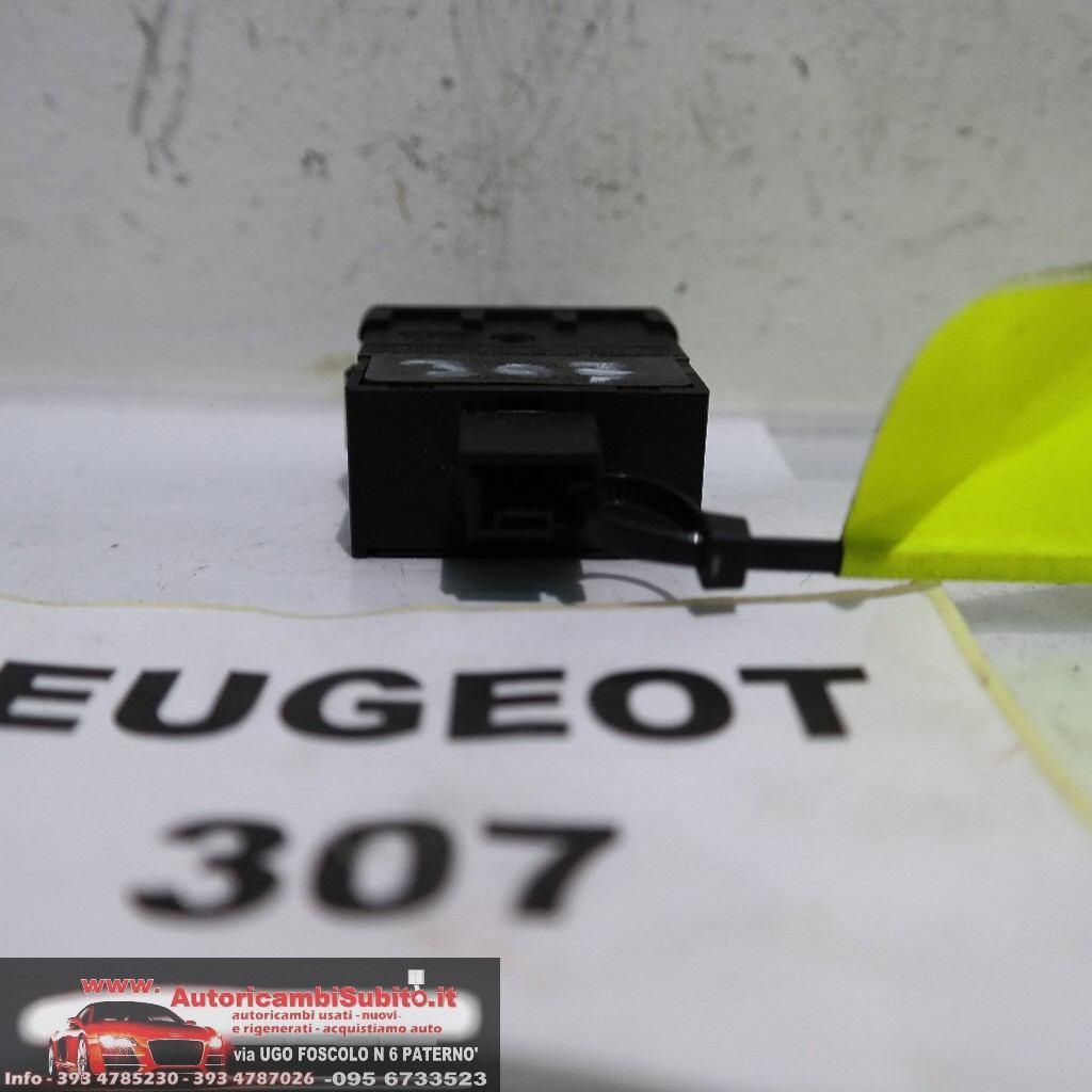Peugeot 307 dal 2003 al 2008 pulsante regolaggio luci