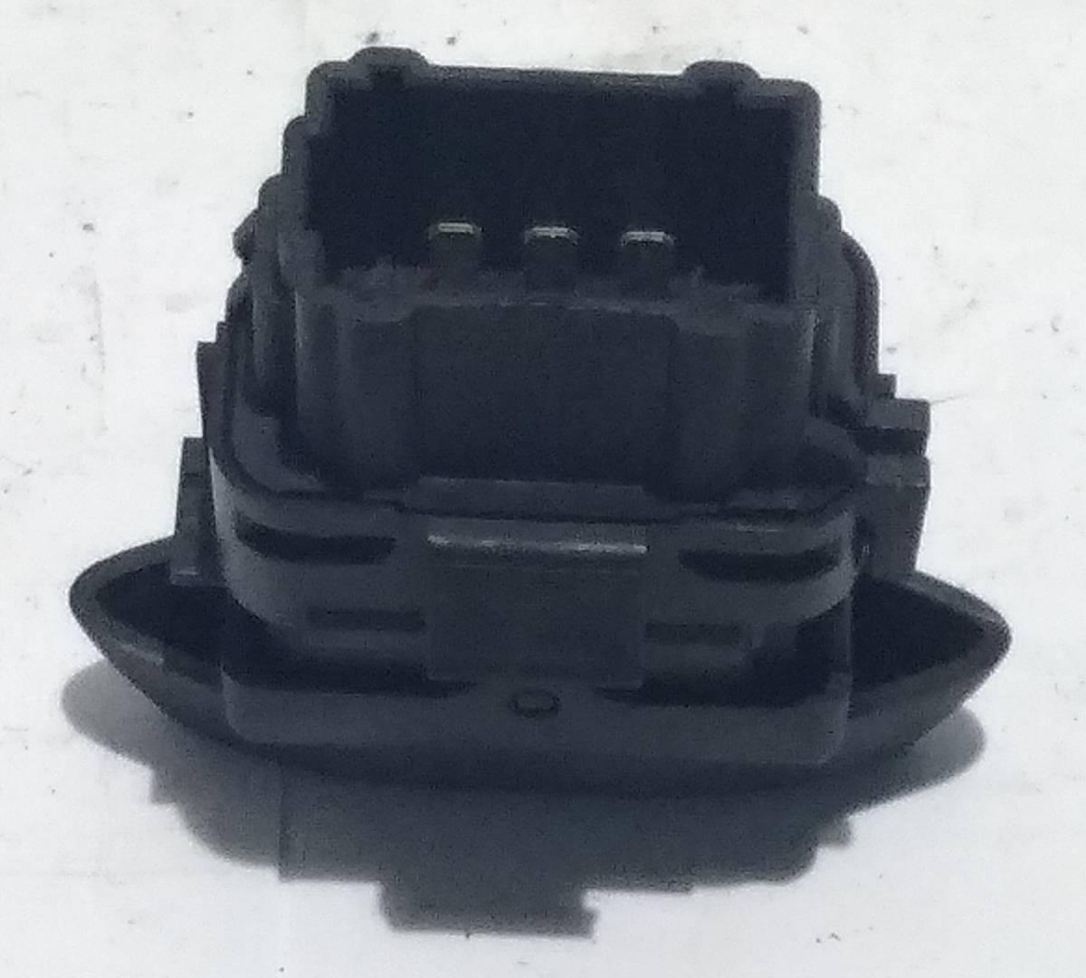 889220 PULSANTE LUCI PLAFONIERA LANCIA PHEDRA <br />