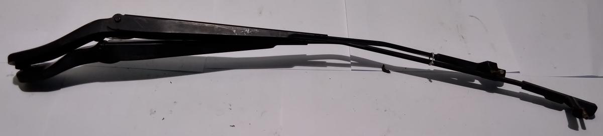 BP4K67321E BRACCIA TERGIPARABREZZA MAZDA 3  <br />