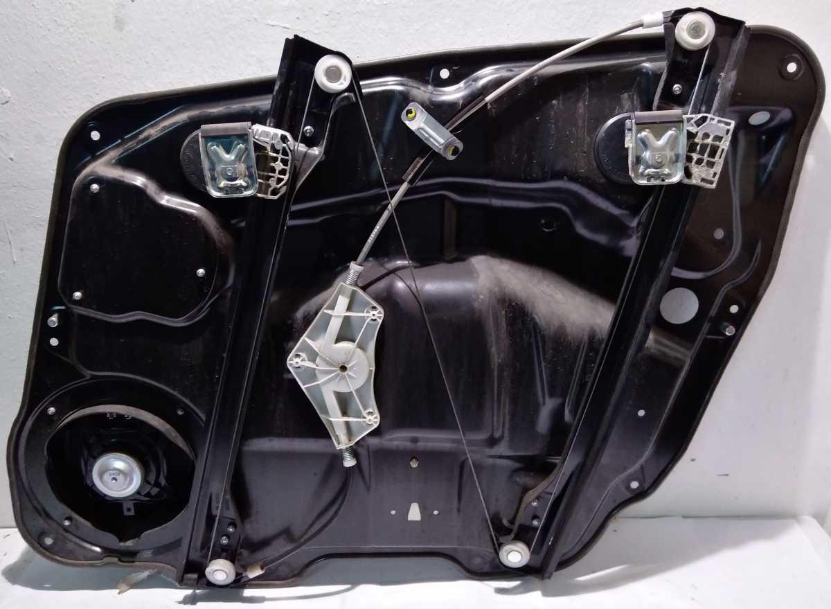 A2518200742 PANNELLO ALZAVETRO ANT SX MERCEDES CLASSE R <br />