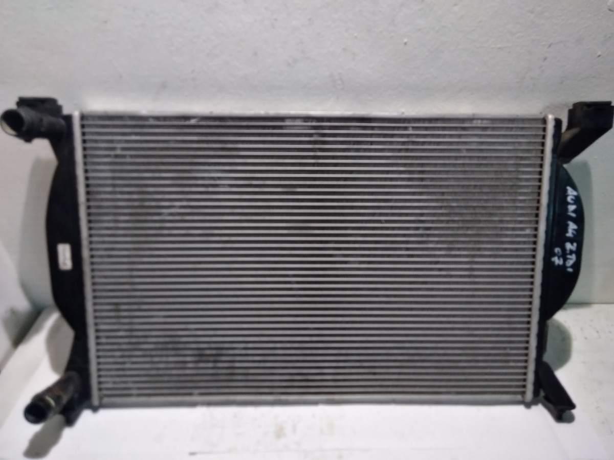 8E0121251A  RADIATORE AUDI A4 2007 <br />