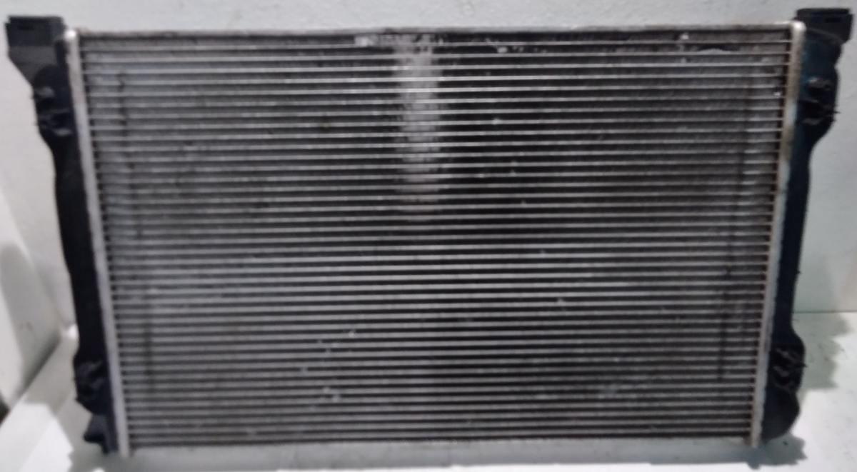 8E0121251A  RADIATORE AUDI A4 2007 <br />