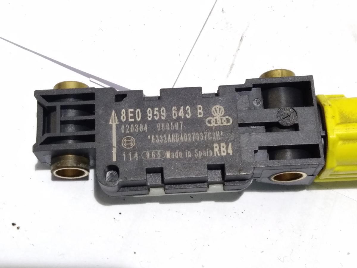 8E0959643B SENSORE AIRBAG  AUDI A4 2007 <br />
