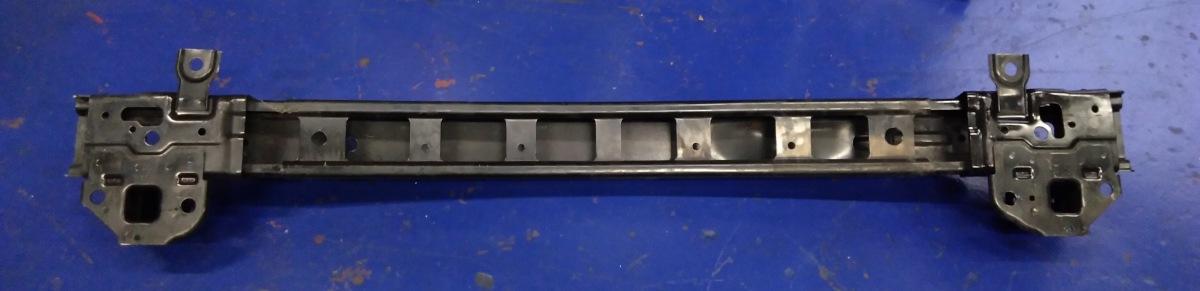 TRAVERSA ANT HYUNDAI SANTA FE 865302B010<br />