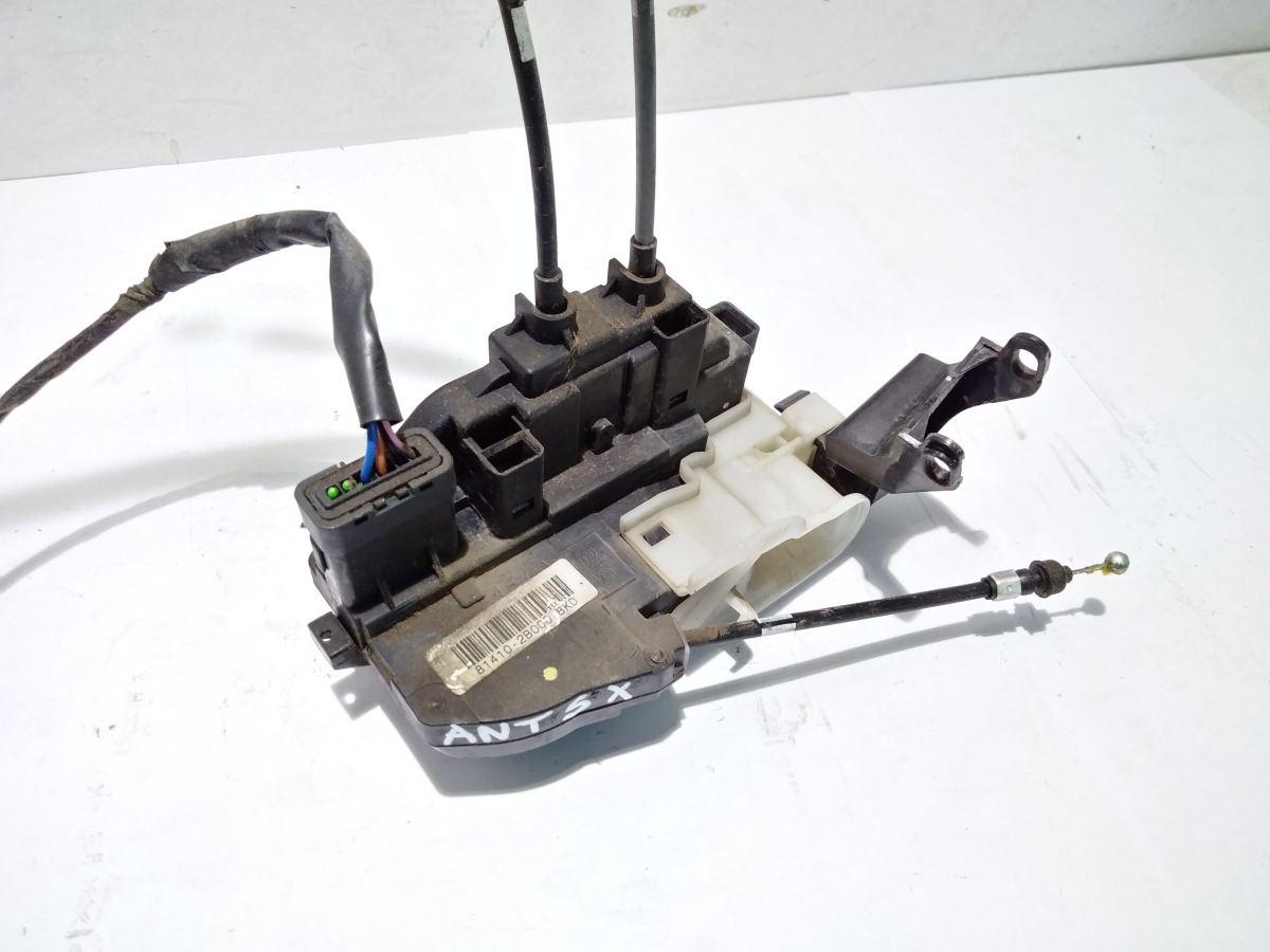 SERRATURA PORTIERA ANT SX HYUNDAI SANTA FE 813102B020<br /><br /><br /><br /><br /> <br />