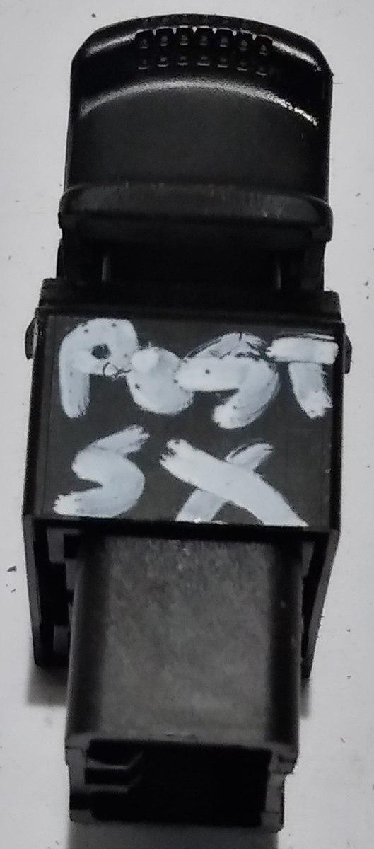 PULSANTE ALZAVETRO POST SX HYUNDAI SANTA FE 935802B500S4'<br /><br /><br />