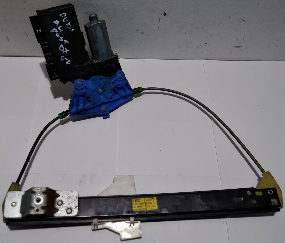 ALZAVETRO POSTERIORE DX AUDI A4 2007 8E0839462<br /><br /><br />