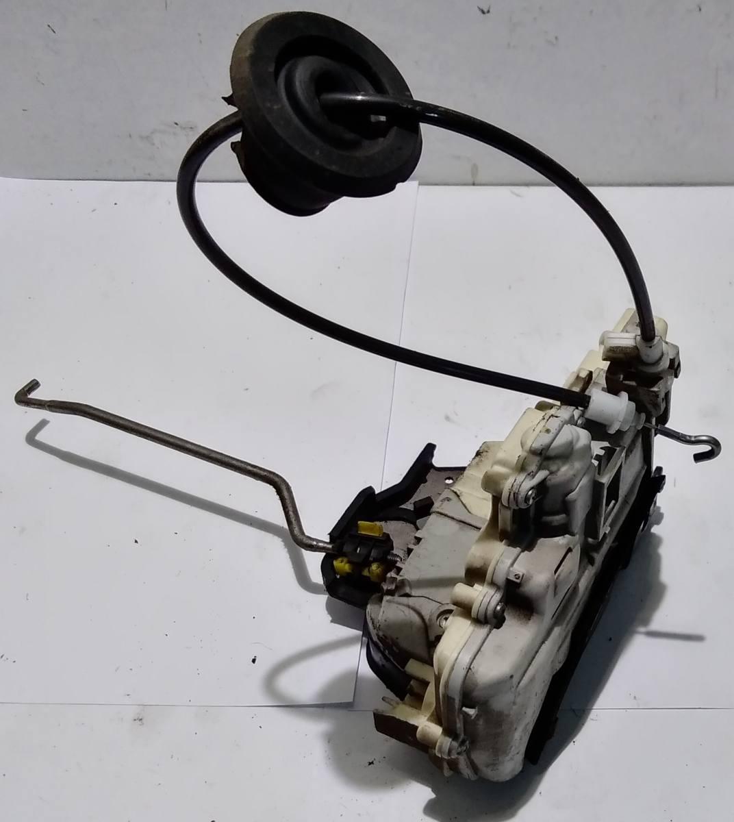 SERRATURA PORTIERA ANT SX AUDI A4 2007 ì8E0837015<br /><br /><br />