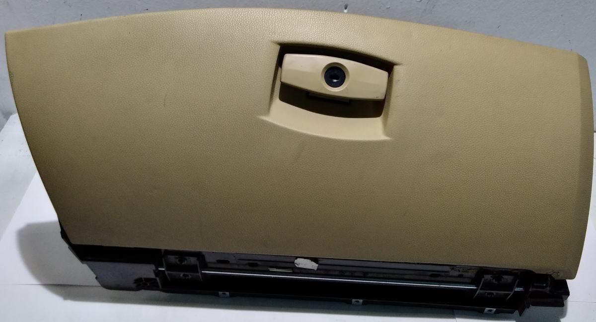 CASSETTO PORTA OGGETTI BMW 530 7034080<br /><br /><br />