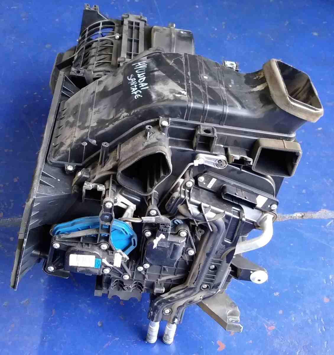 CONVOGLIATORE ARIA CONDIZIONATA HYUNDAI SANTA FE 972052B150<br /><br /><br />