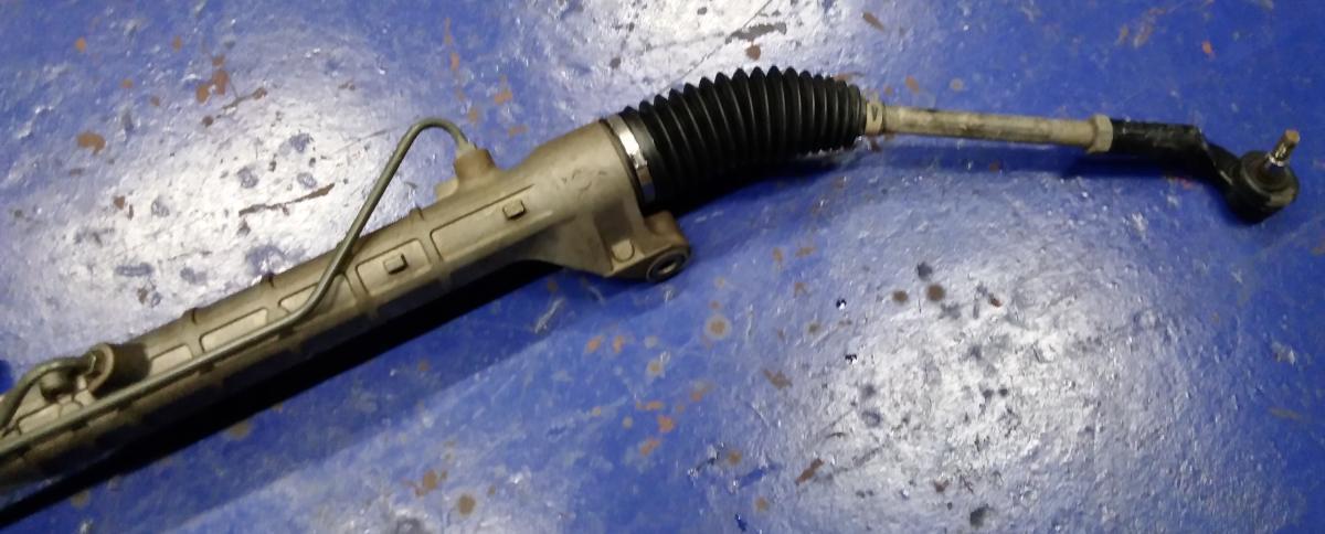 SCATOLA STERZA  MAZDA 3 BR5V32110<br /><br /><br />