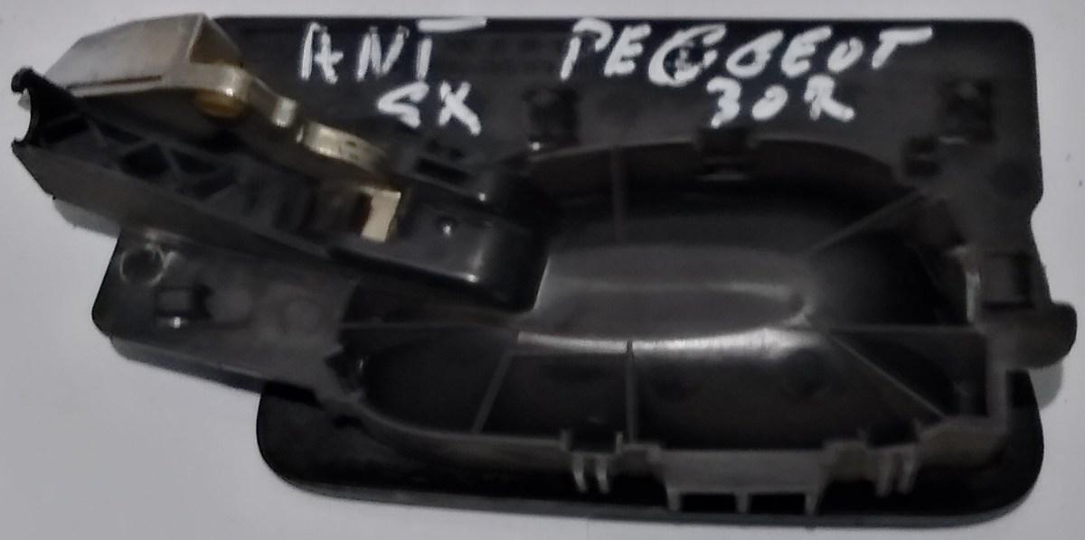 MANIGLIA ANT SX PEUGEOT 307 9143F4<br /><br /><br />