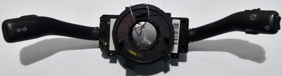 DEVIOLUCI AUDI A6 8L0953513G<br /><br /><br />