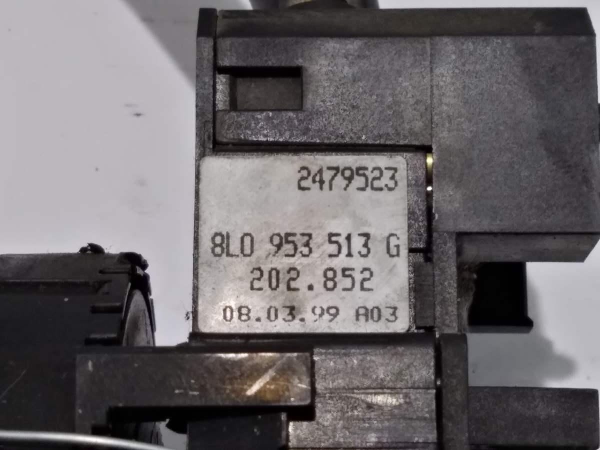 DEVIOLUCI AUDI A6 8L0953513G<br /><br /><br />