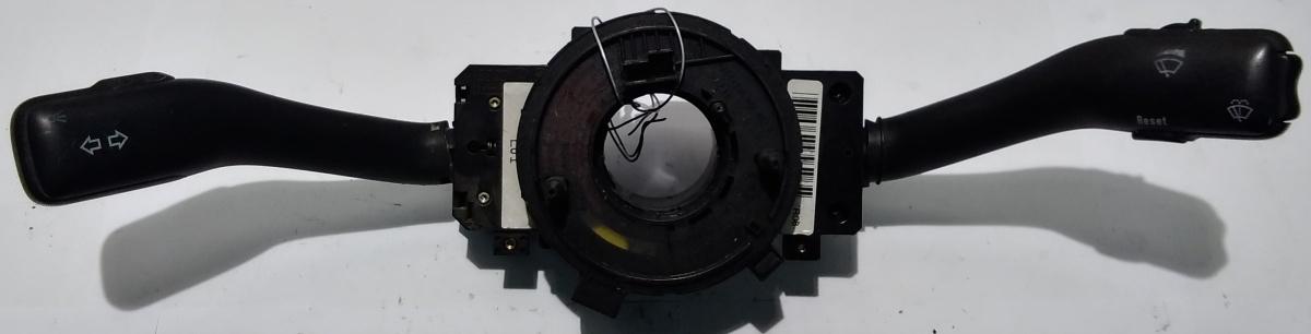 DEVIOLUCI AUDI A6 8L0953513G<br /><br /><br />