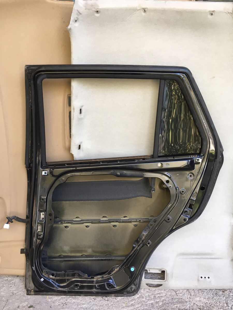 PORTIERA  POST DX HYUNDAI SANTA FE 770042B030<br /><br /><br />