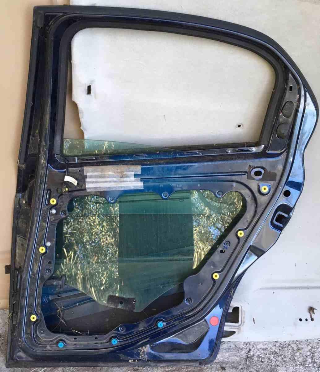 PORTIERA  POST DX ALFA ROMEO 159 50513856<br /><br /><br />