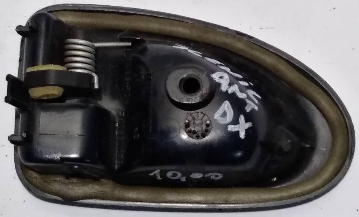 MANIGLIA INT ANT DX RENAULT SCENIC 8200028486<br /><br /><br />