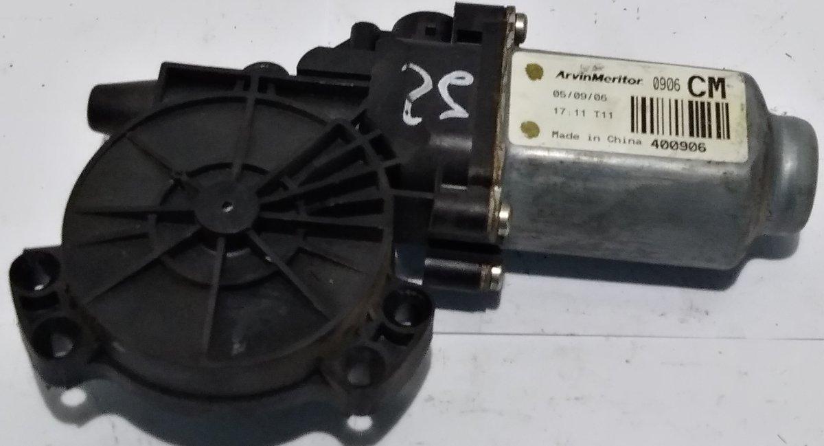 MOTORINO ALZAVETRO ANT DX HYUNDAI SANTA FE 400906<br /><br /><br /><br />