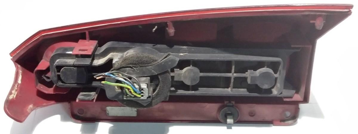 FANALE POST SX FORD FOCUS 1'SERIE 1233323<br /><br /><br />