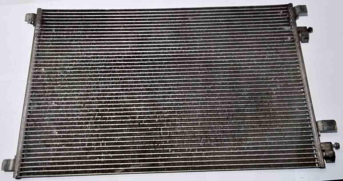 CONDENSATORE RENAULT SCENIC 1.9 CDI 8200115543<br /><br /><br />