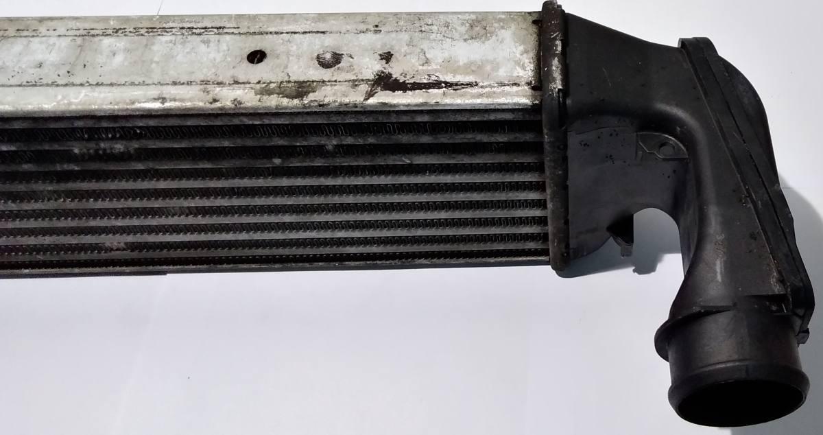 INTERCOOLER BMW 320 77863510<br /><br /><br /><br />
