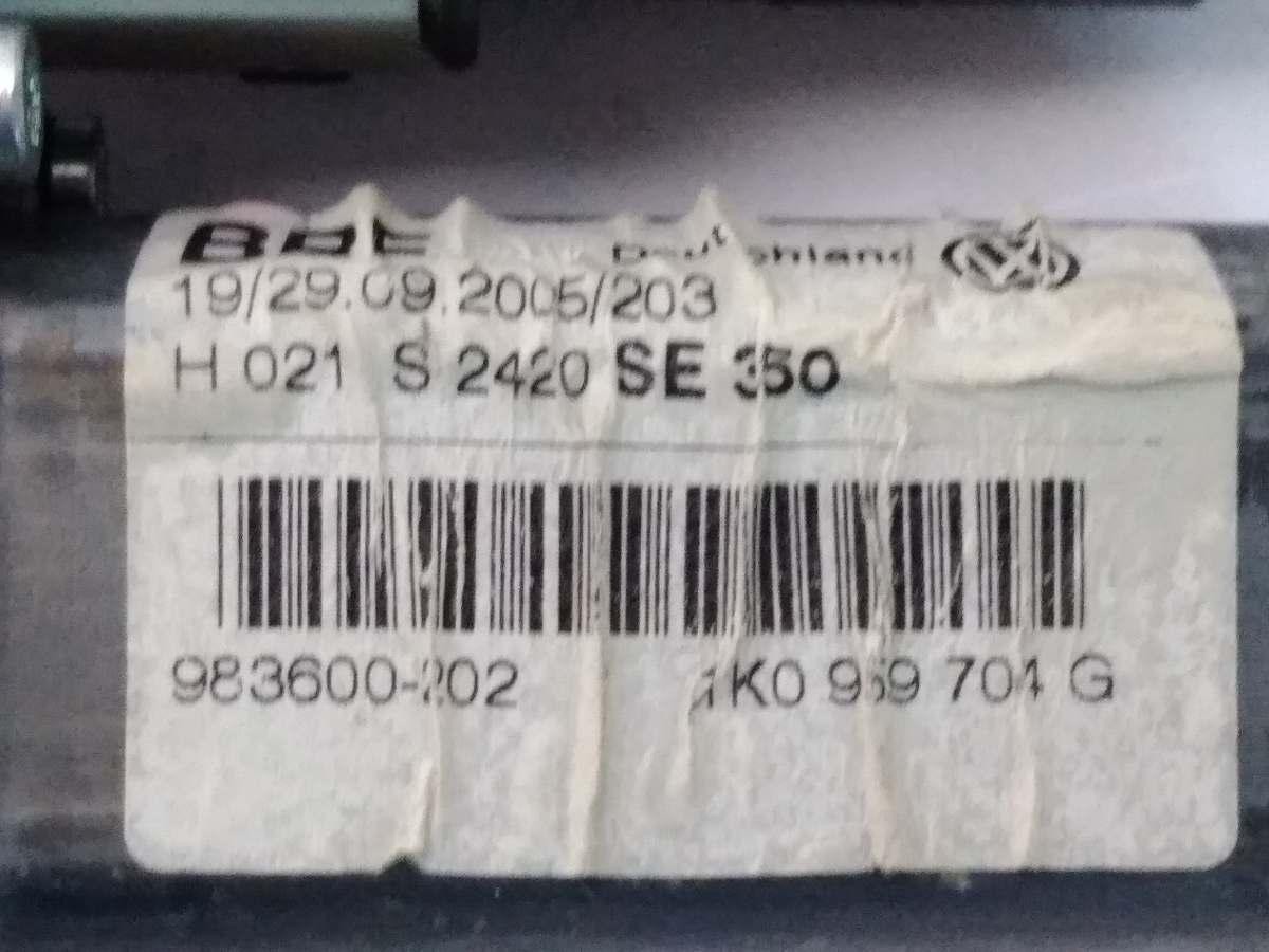 ALZAVETRO POST DX SEAT LEON 1K0959704G<br /><br /><br />