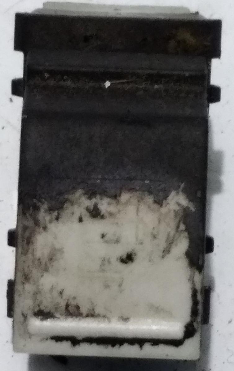 PULSANTE ALZAVETRO POST DX SEAT LEON 1P0959855'<br /><br /><br /><br />