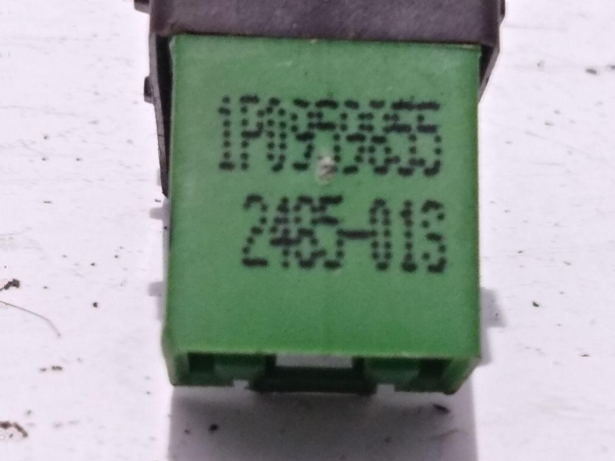 PULSANTE ALZAVETRO POST DX SEAT LEON 1P0959855'<br /><br /><br /><br />