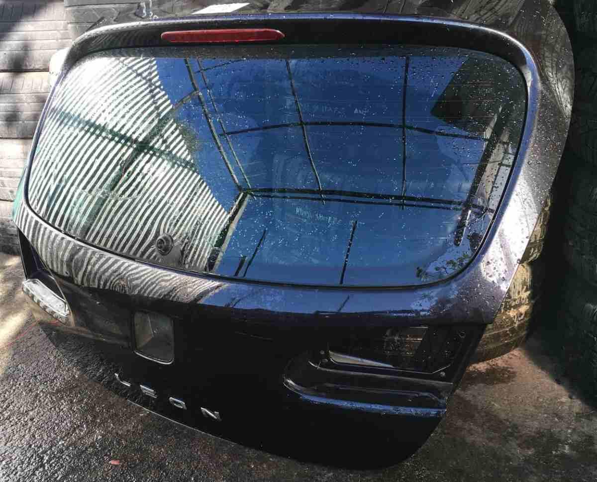 COFANO POSTERIORE SEAT LEON 2006 1P0827024<br /><br /><br />