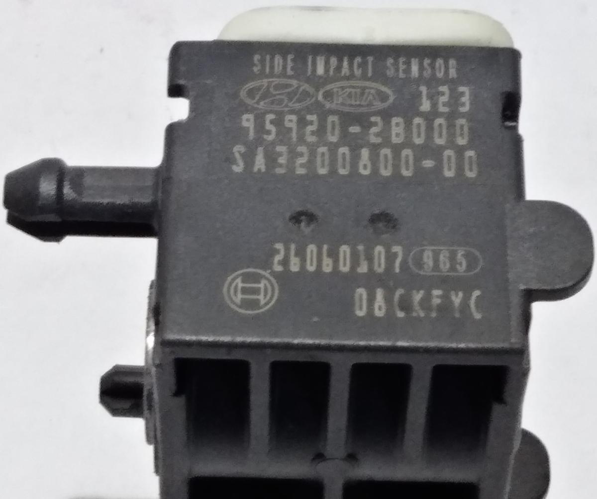 SENSORE AIRBAG HYUNDAI SANTA FE 959202B000<br /><br /><br />