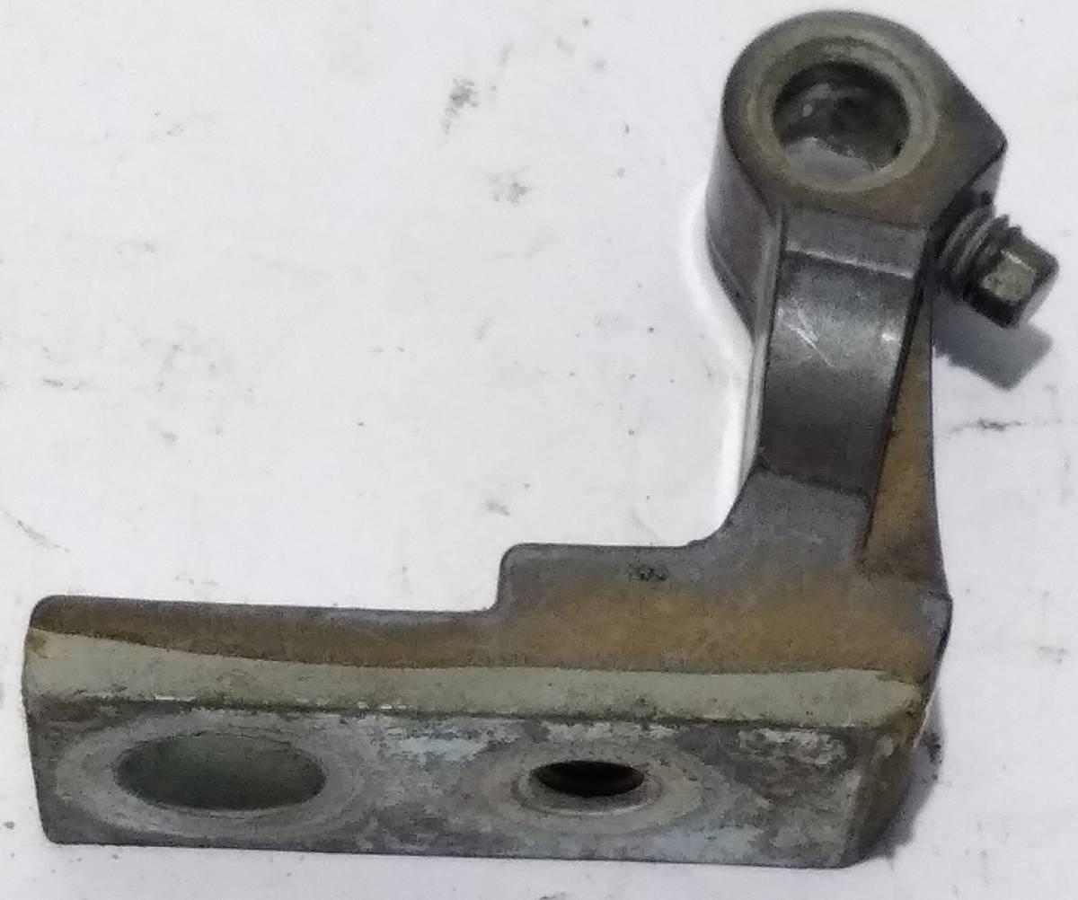 CERNIERA PORTIERA ANT DX ALTO AUDI A4 2007 8E0831402C<br /><br /><br />