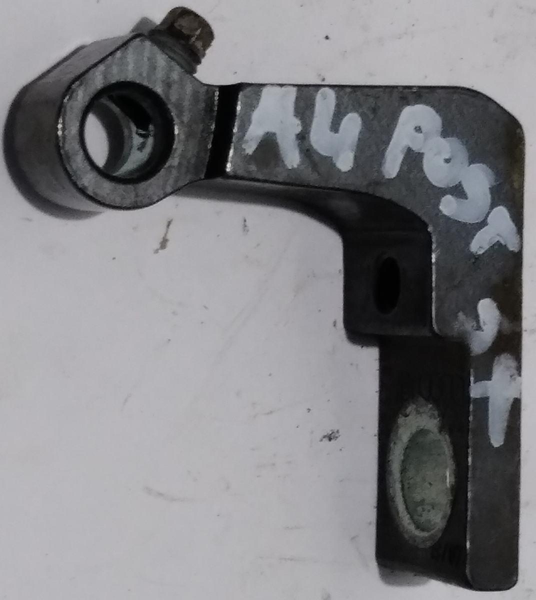 CERNIERA PORTIERA POST SX ALTO AUDI A4 2007 8E0831401C-<br /><br /><br /><br />